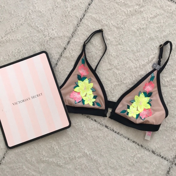 PINK Victoria's Secret Other - Vs pink Bralette